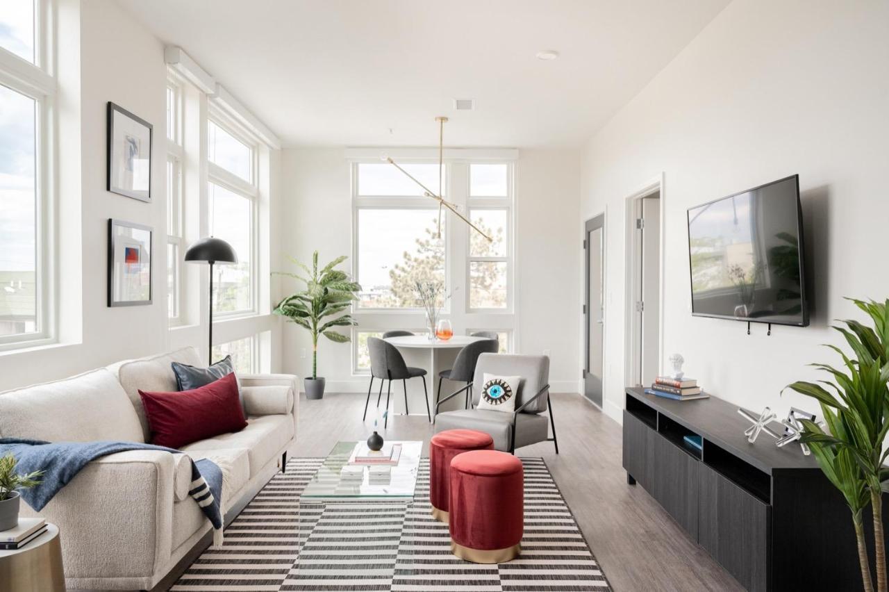 A Modern Point Of View - Luxe Loft - Espadin Lohi